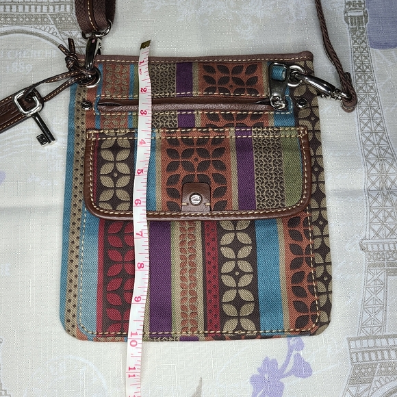 Fossil Crossbody - Picture 2 of 3